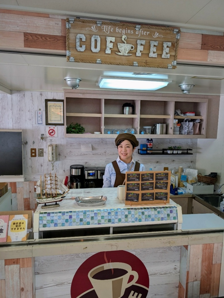 船カフェイメージ