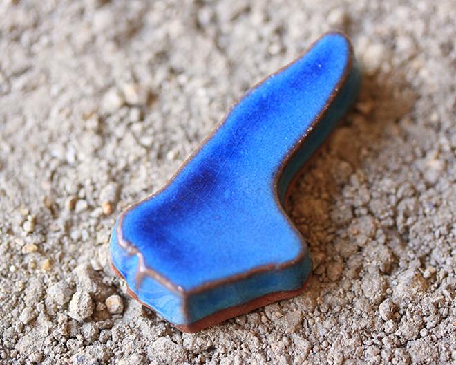 淡路瓦の箸置き 島の箸坐 青